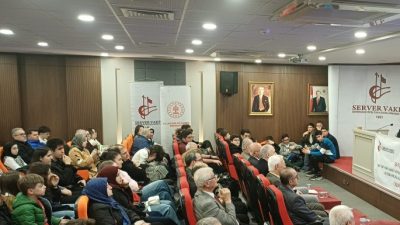 Server Vakfı’nın Ankara’da geleneksel olarak düzenlediği “Bir Kitap Bir Yazar-Kitabın