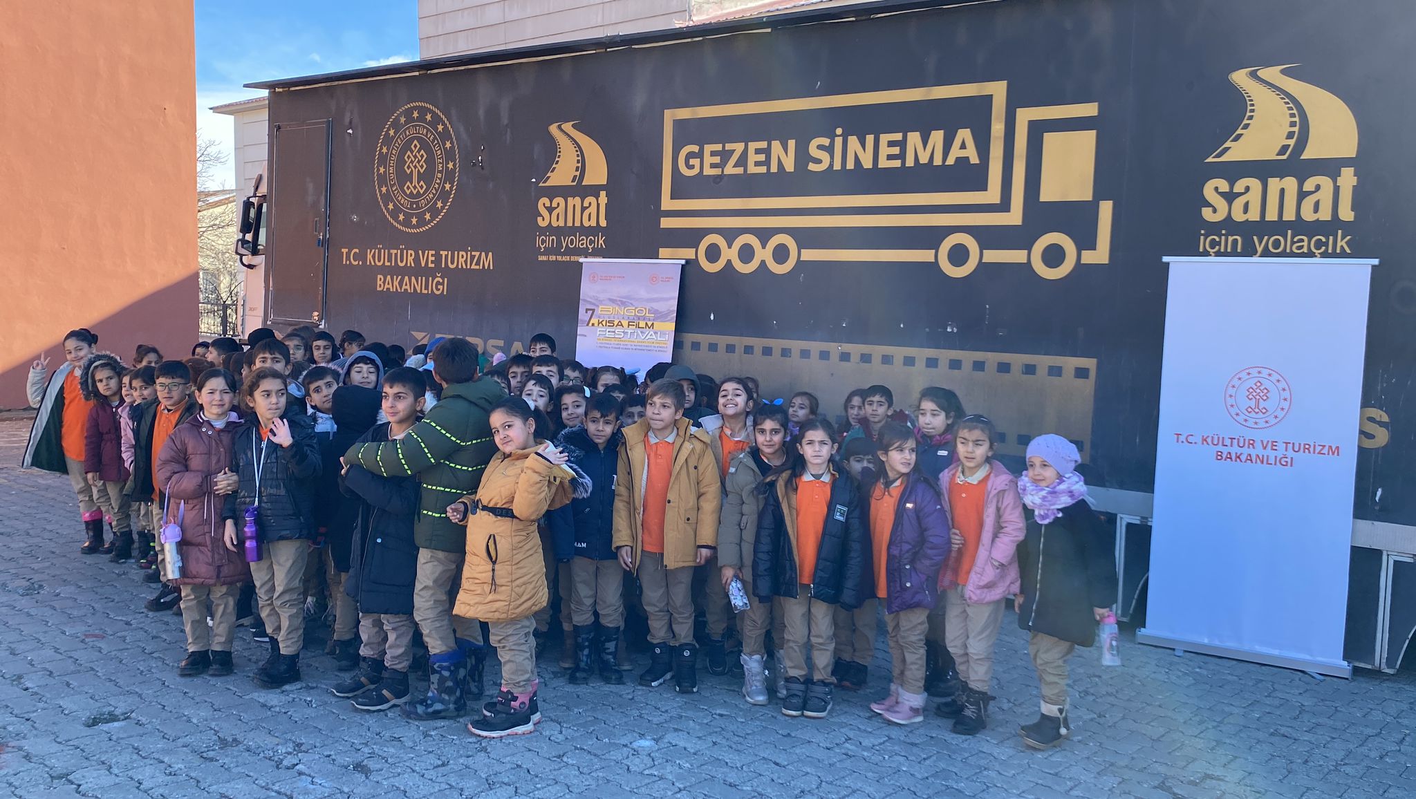 Kültür ve Turizm Bakanlığı himayesinde düzenlenen 7. Bingöl Uluslararası Kısa