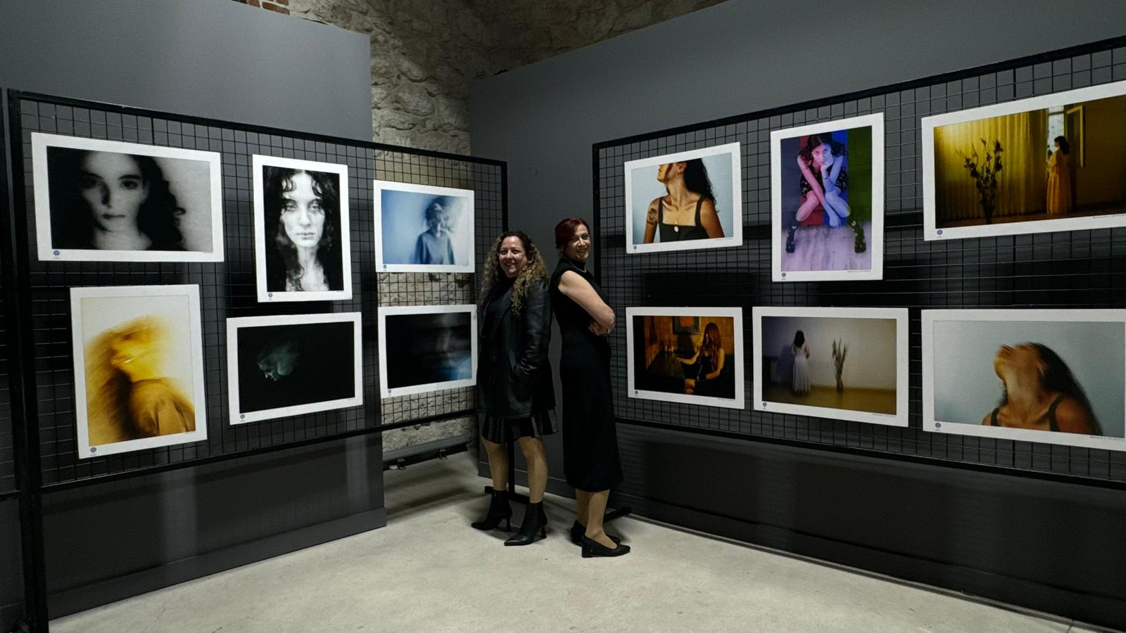 Adana’da AFAD Fotoğraf Atölyesi’nin bir yıllık üretim sürecinin ürünü olan