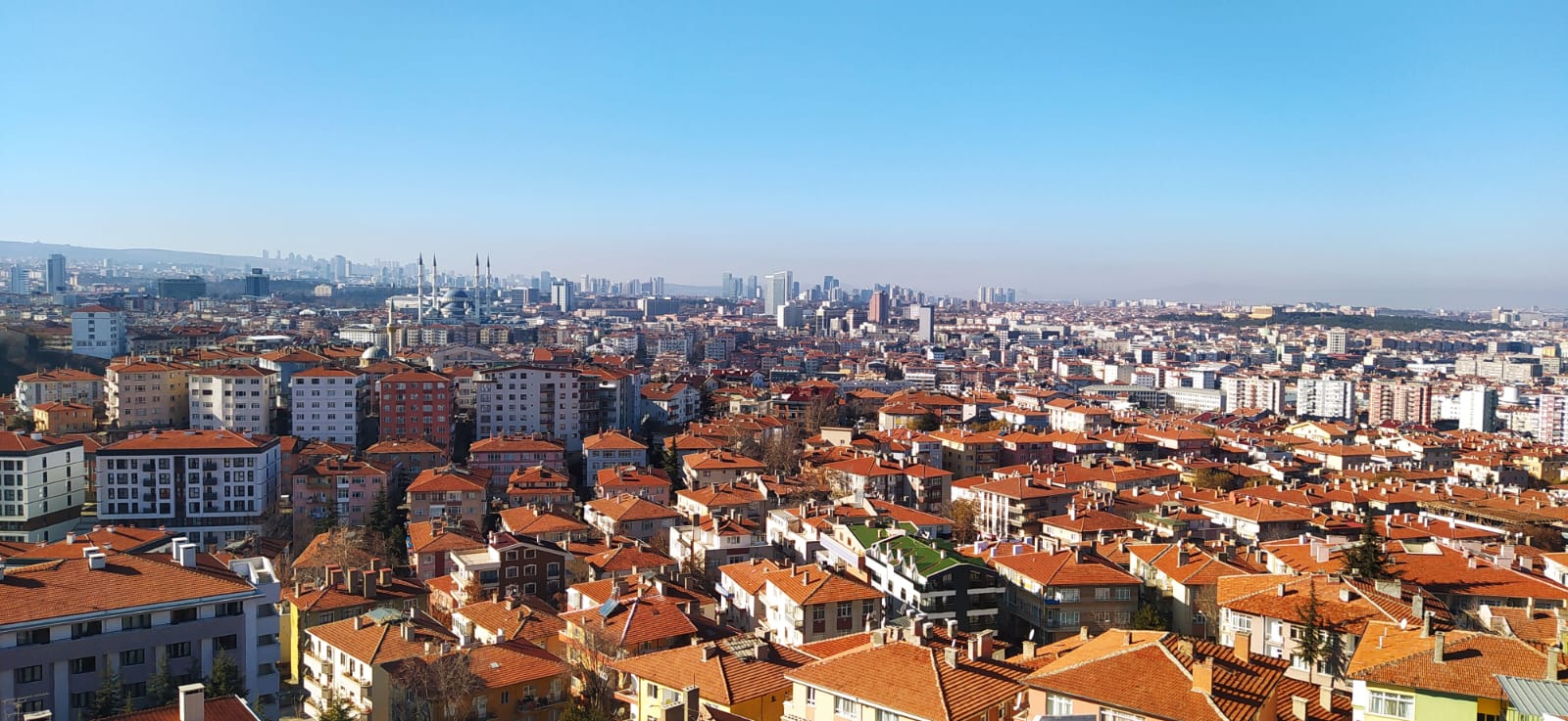 Yeni yüzyılın edebiyat ufuklarına değerler ekseninden bir duruş takdim etmek