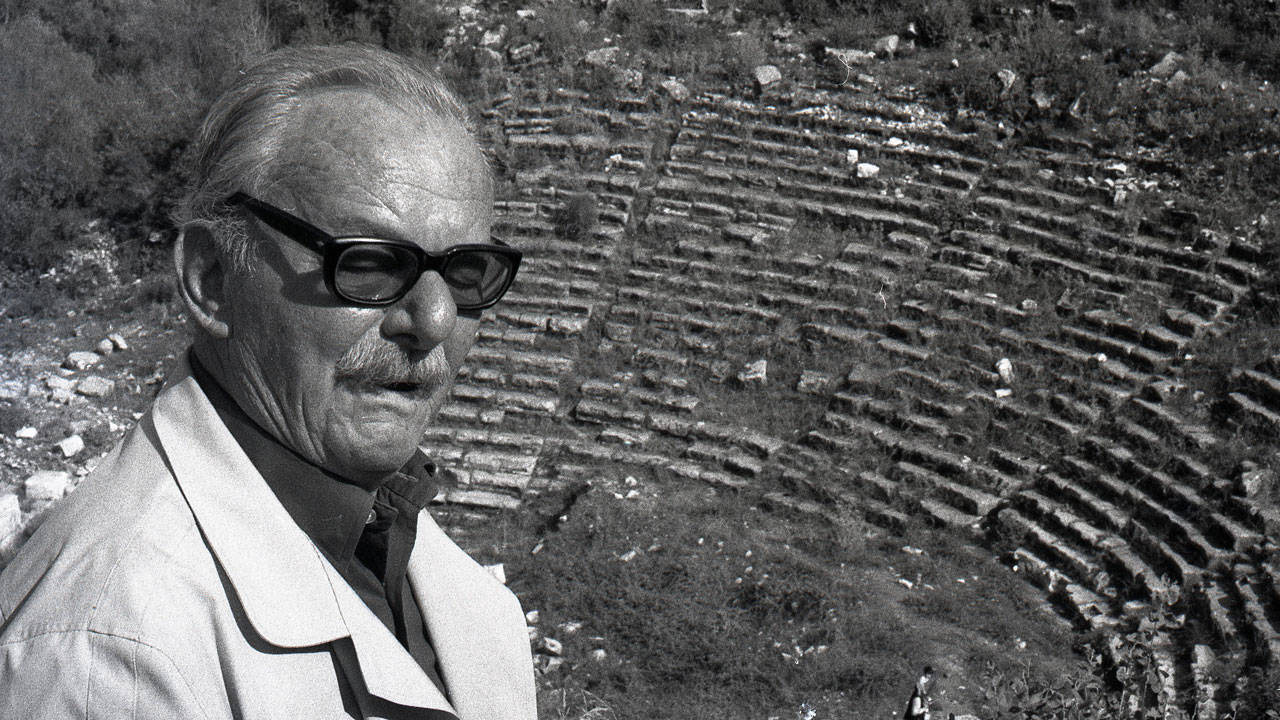 Türk şiirinin yenilikçi damarlarını besleyen Garip Akımı’nın son temsilcisi Melih