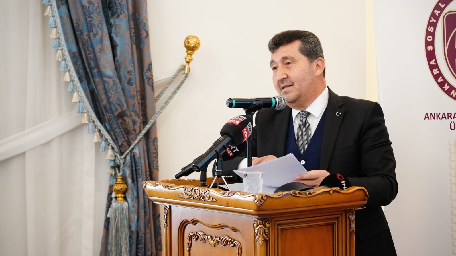 4. Ankara Edebiyat Festivali, merhum D. Mehmet Doğan anısına Türkiye