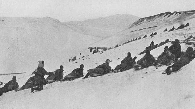 Soğuğun en can alıcı halidir Sarıkamış artık ölüm yeridir Ayağında