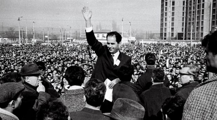 Sarıyer Belediyesi, Fakir Baykurt anısına öykü yarışması düzenliyor. 