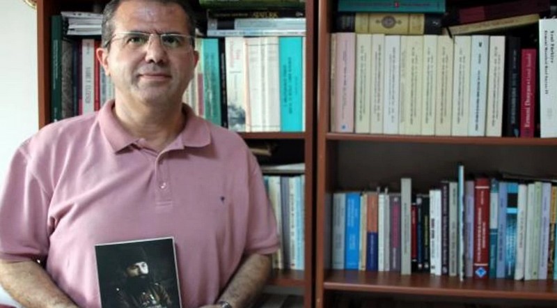 Türk Tarih kurumu (TTK) Yazar-Okur Buluşmaları‘na Nevzat Artuç konuk oluyor.
