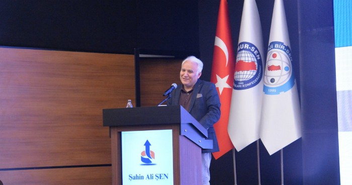 Ekonomi yazarı Şahin Ali Şen, bu hafta Ankara Tokat Evi'nde