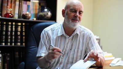 Aylık süreli edebiyat dergisi Muhit, Mart ayında Mustafa Kutlu özel