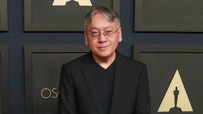 2017 yılı Nobel Edebiyat Ödülü sahibi Japon asıllı Kazuo Ishiguro,