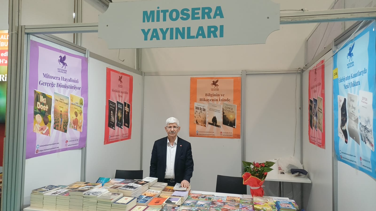 Başkent’te edebiyat rüzgârı esmeye devam ediyor. 23. Ankara Kitap Fuarı