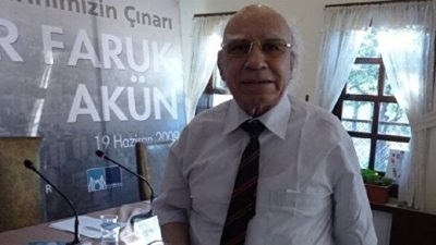 Bugün, İstanbul Üniversitesi Edebiyat Fakültesi Öğretim Üyesi, Edebiyat Tarihçisi, Yazar
