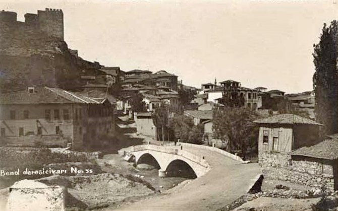 Erbay Kücet yazdı: Uzun yıllar boyunca Ankara’da yayımlanan dergiler, yalnızca