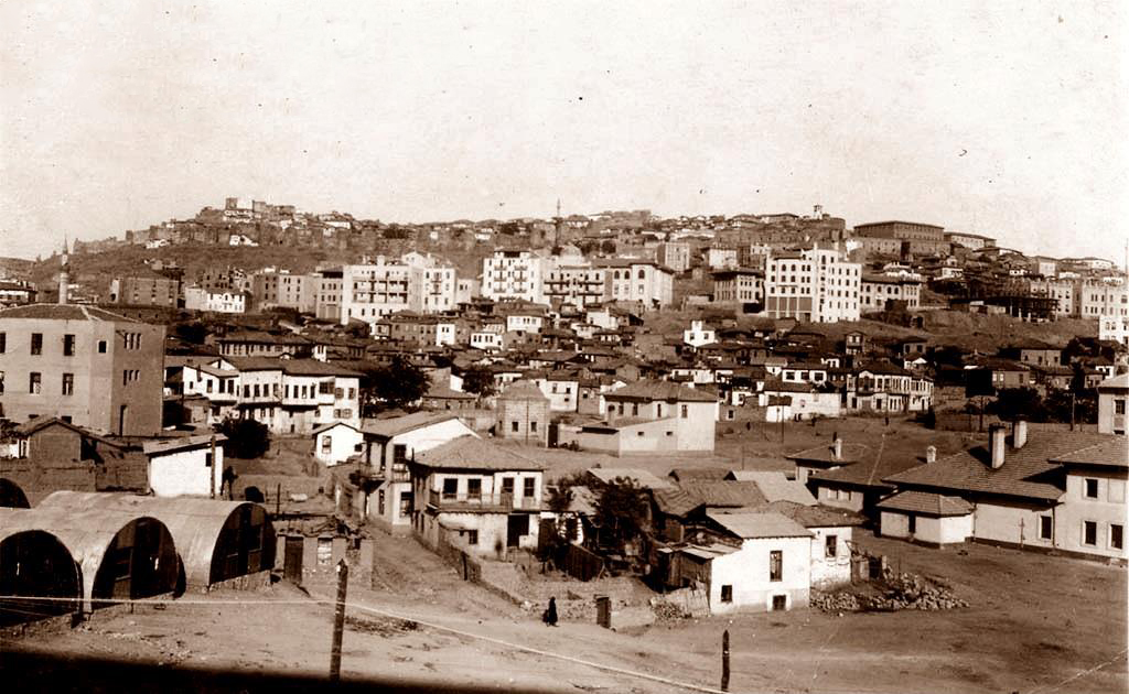 Eyüp Beyhan yazdı: Türk edebiyatı tarihinde cami, medrese, tekke ve