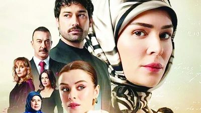 TRT tabii’de yayınlanan “Şule: Senin Hikayen” dizisi, Türkiye’de başörtüsü mücadelesinin