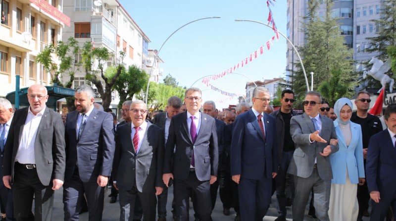 Türk Dil Kurumu ile Karamanoğlu Mehmetbey Üniversitesi iş birliğinde düzenlenen